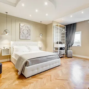Gasthuis Mellini Palace By Premium Collection